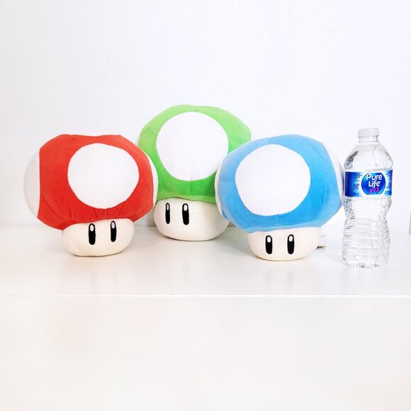 Nintendo Super Mario 1UP Red Green Blue Mushroom Banpresto Plush Lot - Picture 2 of 16